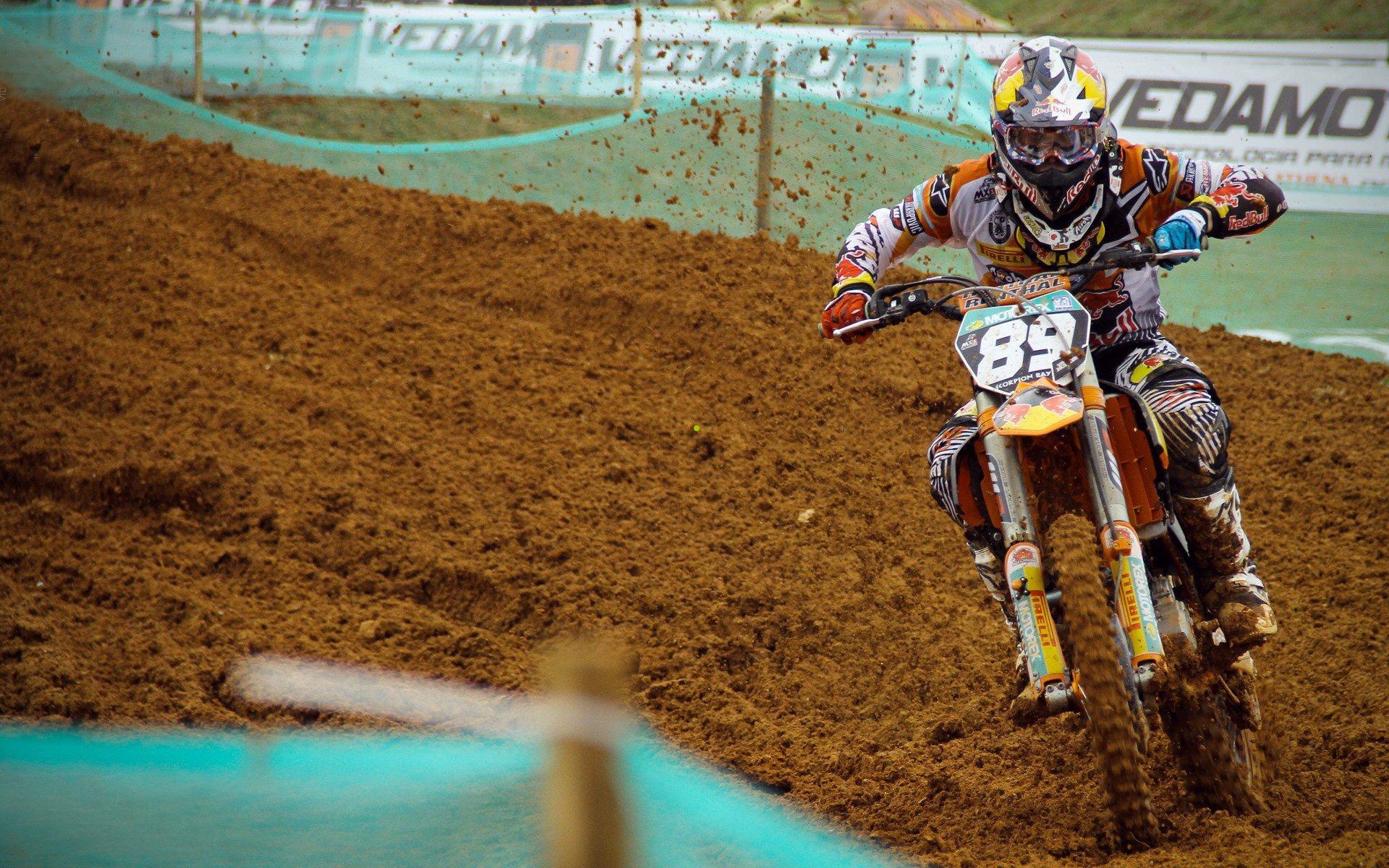 埃泽戴帽铸就德比传奇,自承梦境未及此荣光